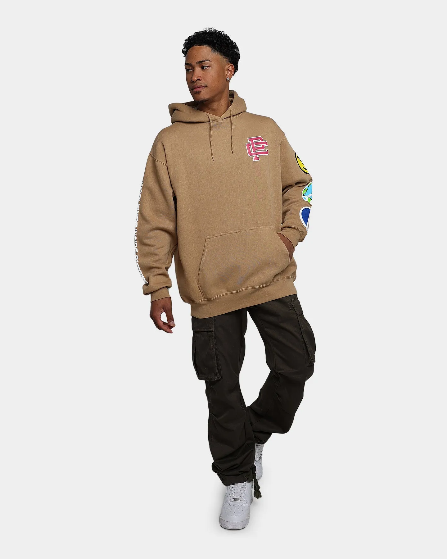 Carré Worldwide Essential Hoodie Sandstone