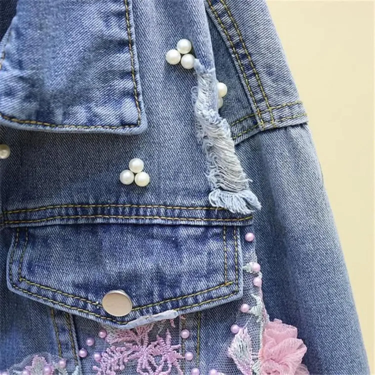 Dawery Spring Autumn Vintage Women Short Denim Jacket Embroidery Flower Jeans Jacket Female Hole Outerwear