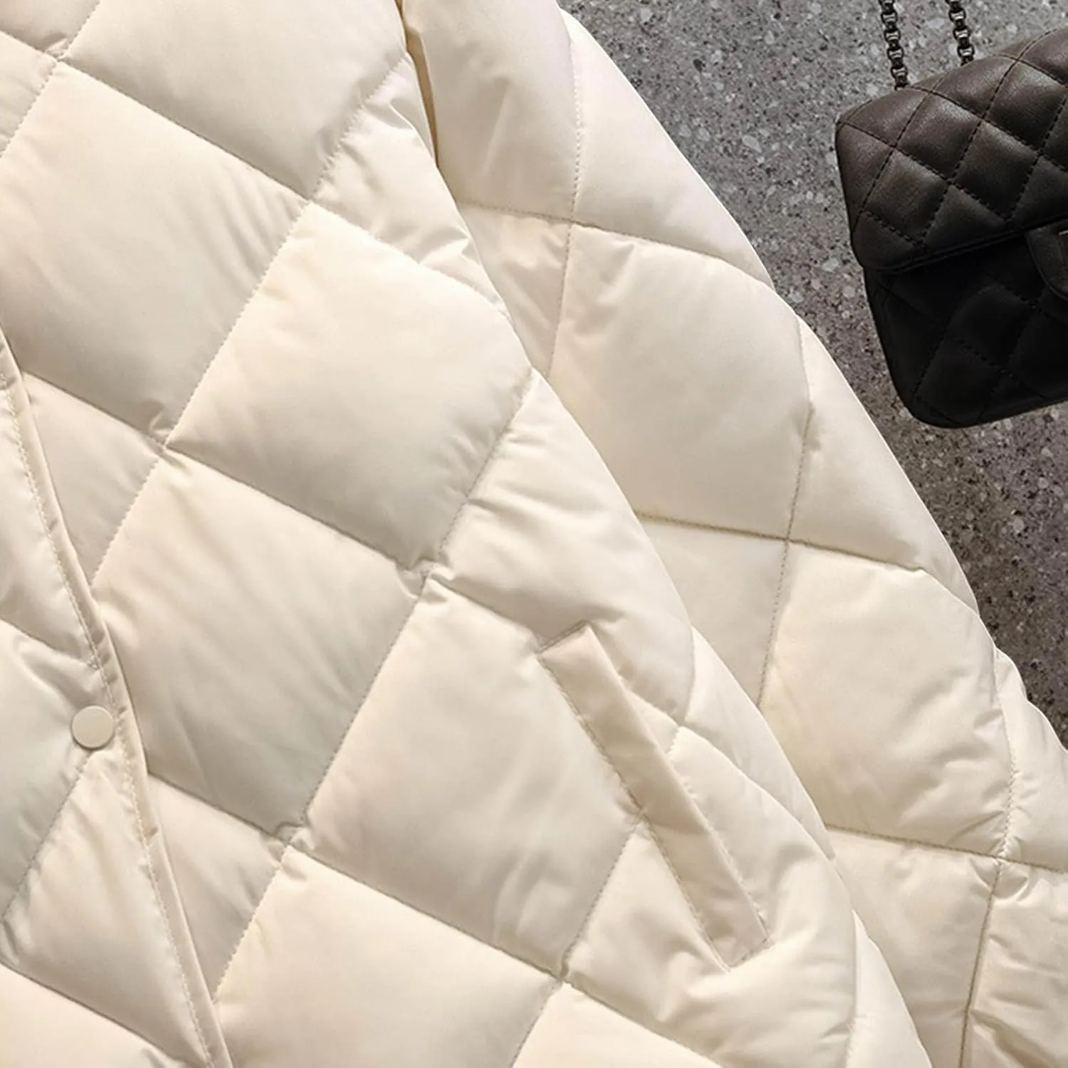 NATHGAM Women's Lightweight Short Puffer Coats Diamond Winter Warm Cotton Qulited Bomber Jacket Casual Button Padded Jacket