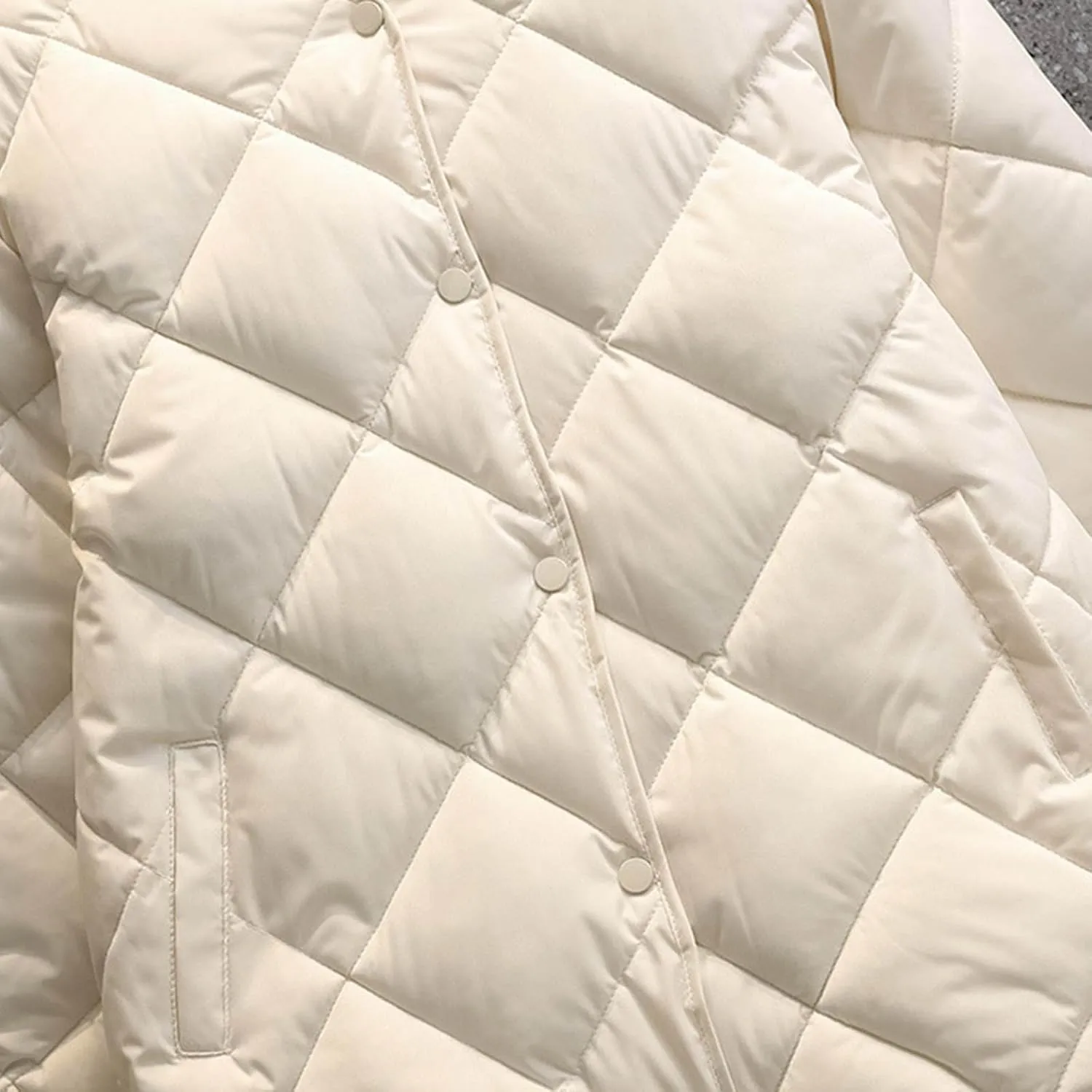 NATHGAM Women's Lightweight Short Puffer Coats Diamond Winter Warm Cotton Qulited Bomber Jacket Casual Button Padded Jacket