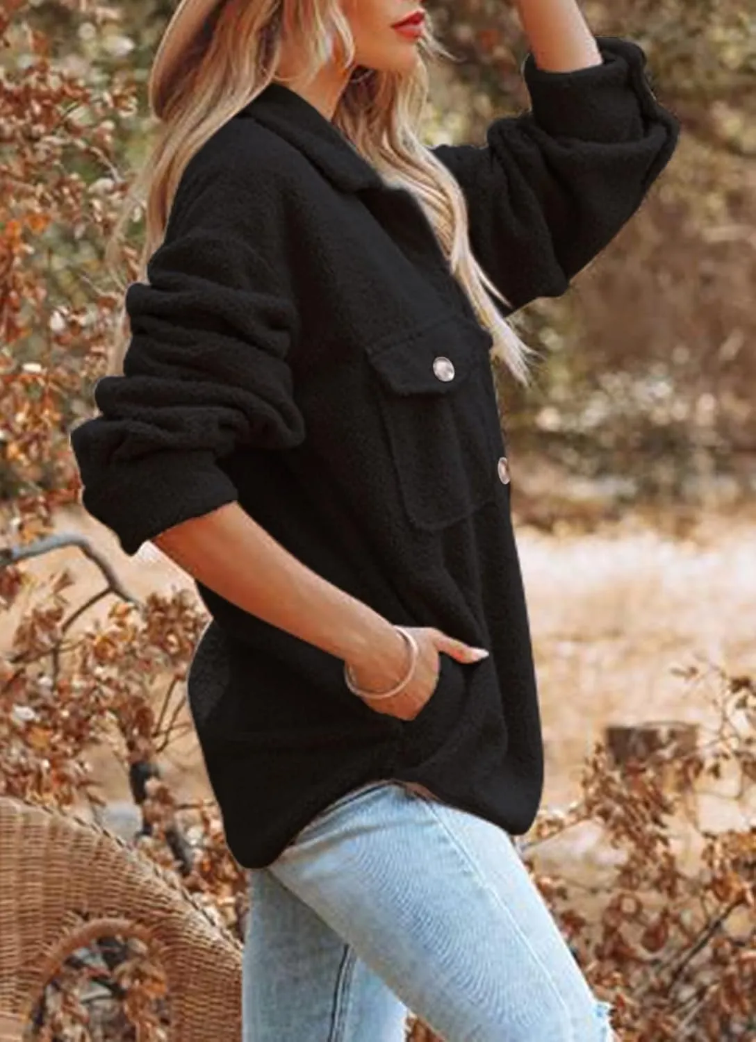 Nirovien Womens Oversized Fleece Jakcets Button Down Sherpa Shacket Fuzzy Coats Casual Warm Teddy Outwear with Pockets