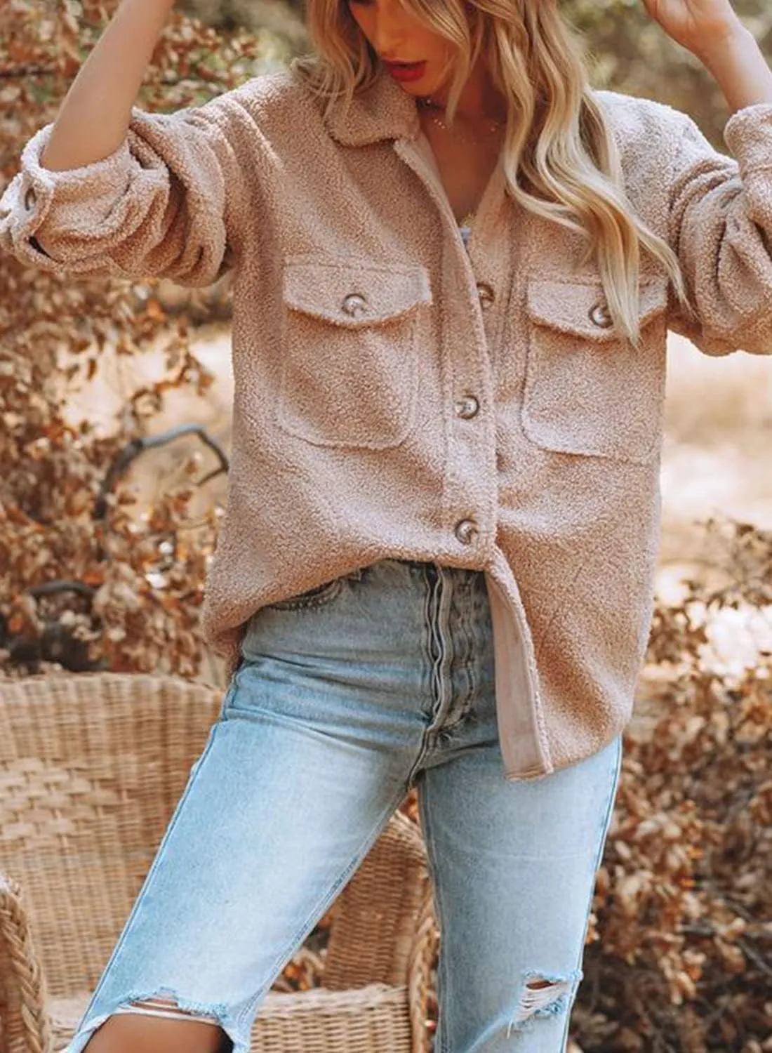 Nirovien Womens Oversized Fleece Jakcets Button Down Sherpa Shacket Fuzzy Coats Casual Warm Teddy Outwear with Pockets