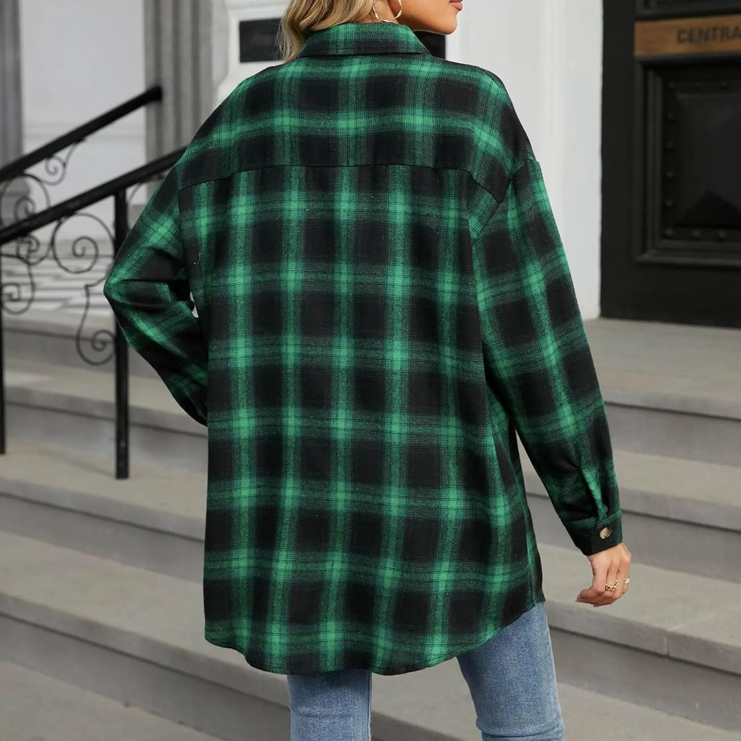 Womens Fashion Plaid Shacket Button Down Long Sleeve Shirts Casual Loose Fit Jacket Womens Tops Spring Fall Outfits