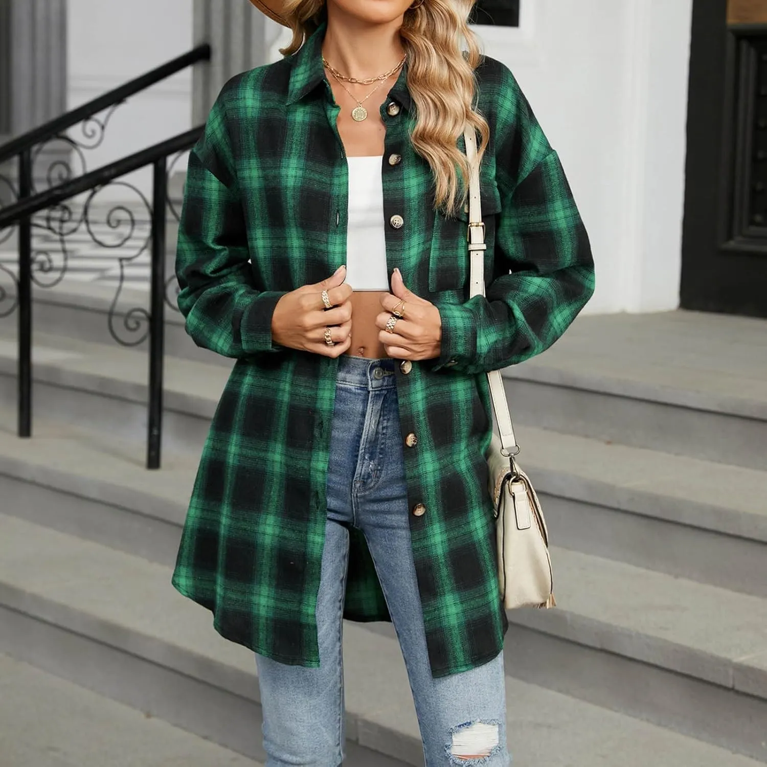 Womens Fashion Plaid Shacket Button Down Long Sleeve Shirts Casual Loose Fit Jacket Womens Tops Spring Fall Outfits