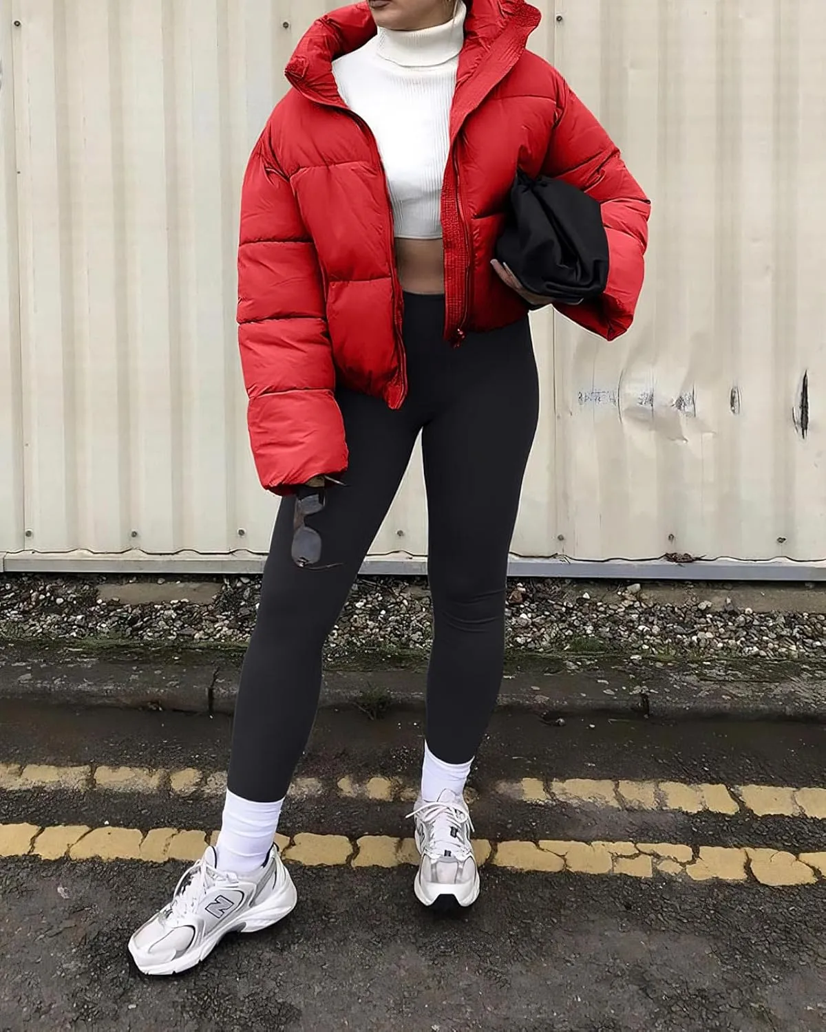 Women's Winter Cropped Puffer Jacket 2023 Long Sleeve Lightweight Zip Short Jacket Coat with Pockets