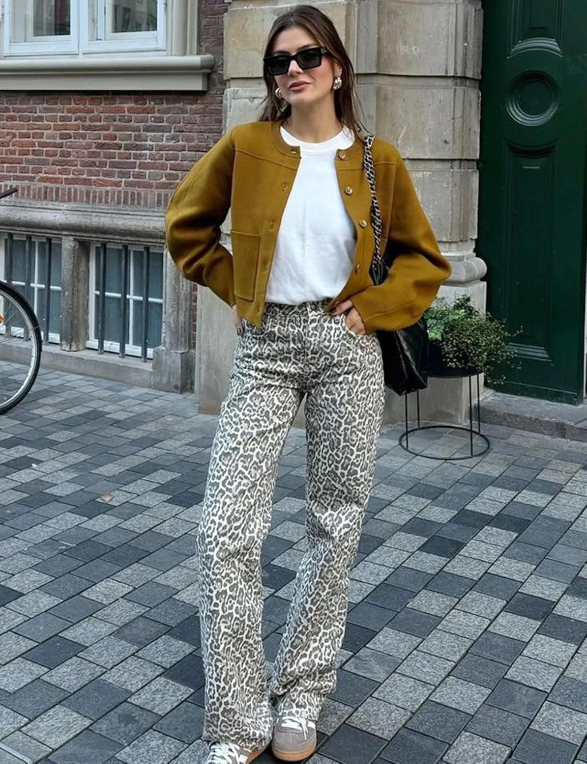 Yimoon Womens Casual Cropped Cardigan Sweater Button Down Long Sleeve Chunky Knitted Cardigan Outwear